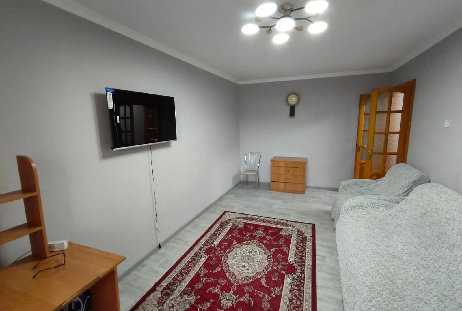 6 Microrayon On The Abay Avenue Apartment Almaty
